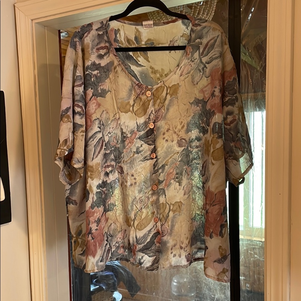 Cream and Brown Relaxed 3/4 Sleeve Sheer Tunic